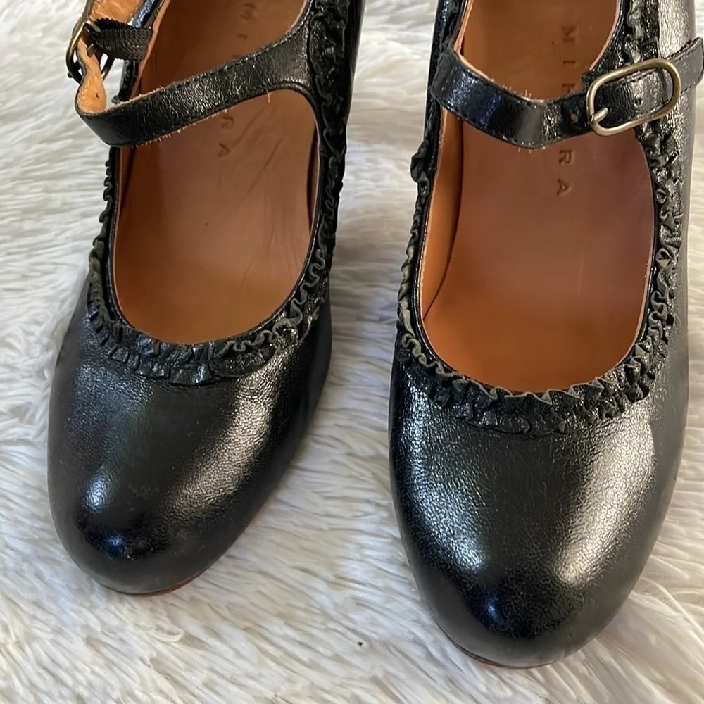 Chie Mihara Black strap buckle leather heel size 37.5 - Picture 3 of 9
